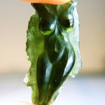 Nude - carved natural moldavite