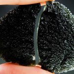 Naturally fragmented moldavite