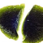 Naturally fragmented moldavite