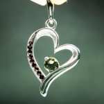 Pendant with faceted moldavite and garnets - heart